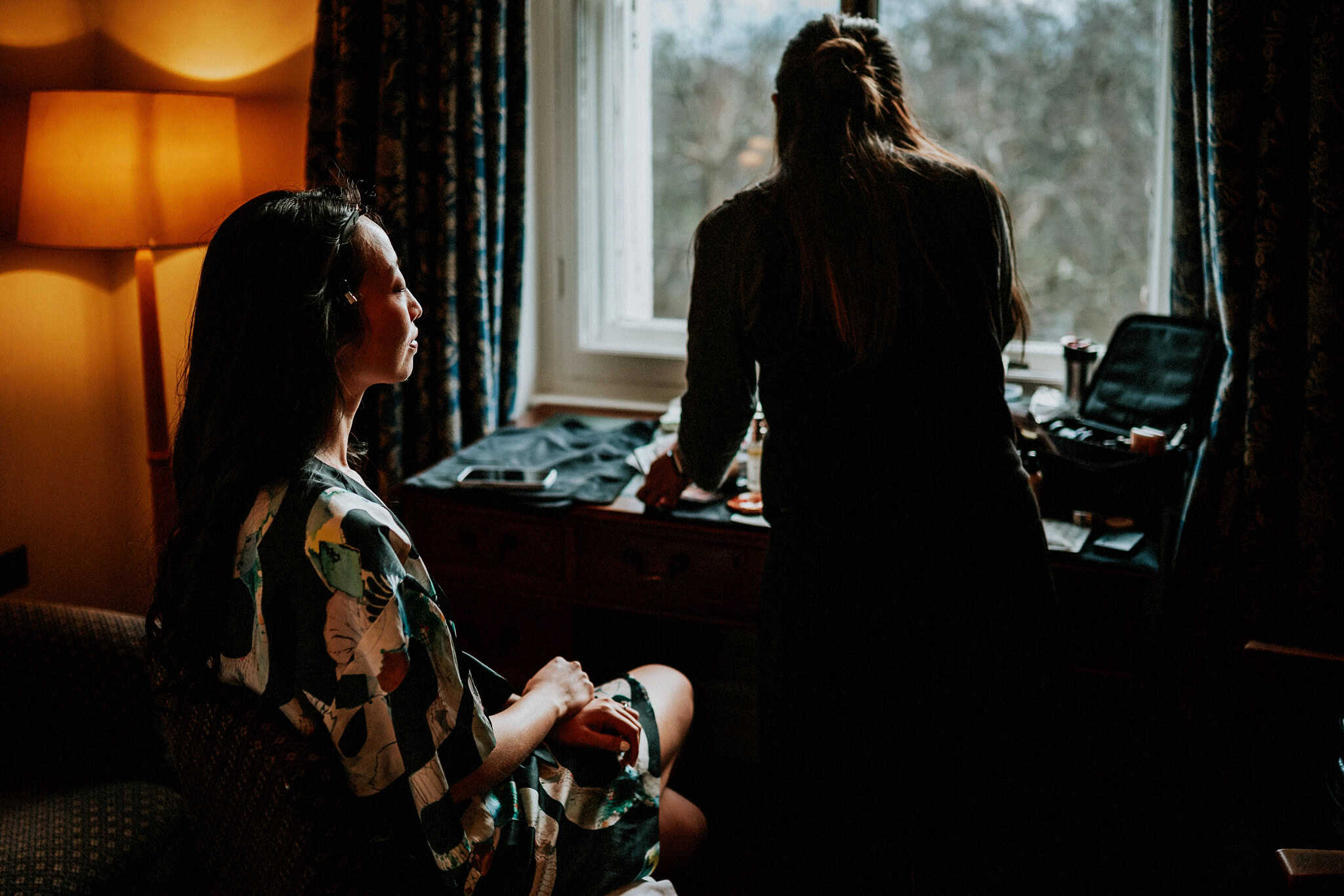 A London wedding in Chelsea Old Town Hall and Cavalry & Guards Club by UK wedding photographer Andy Turner