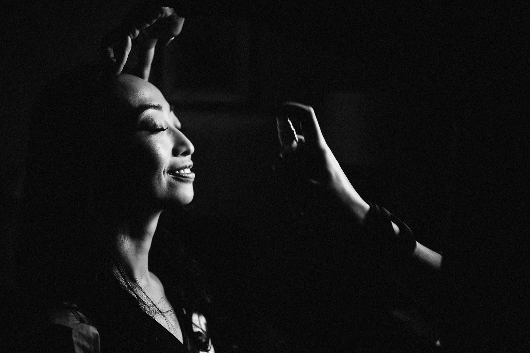 A London wedding in Chelsea Old Town Hall and Cavalry & Guards Club by UK wedding photographer Andy Turner