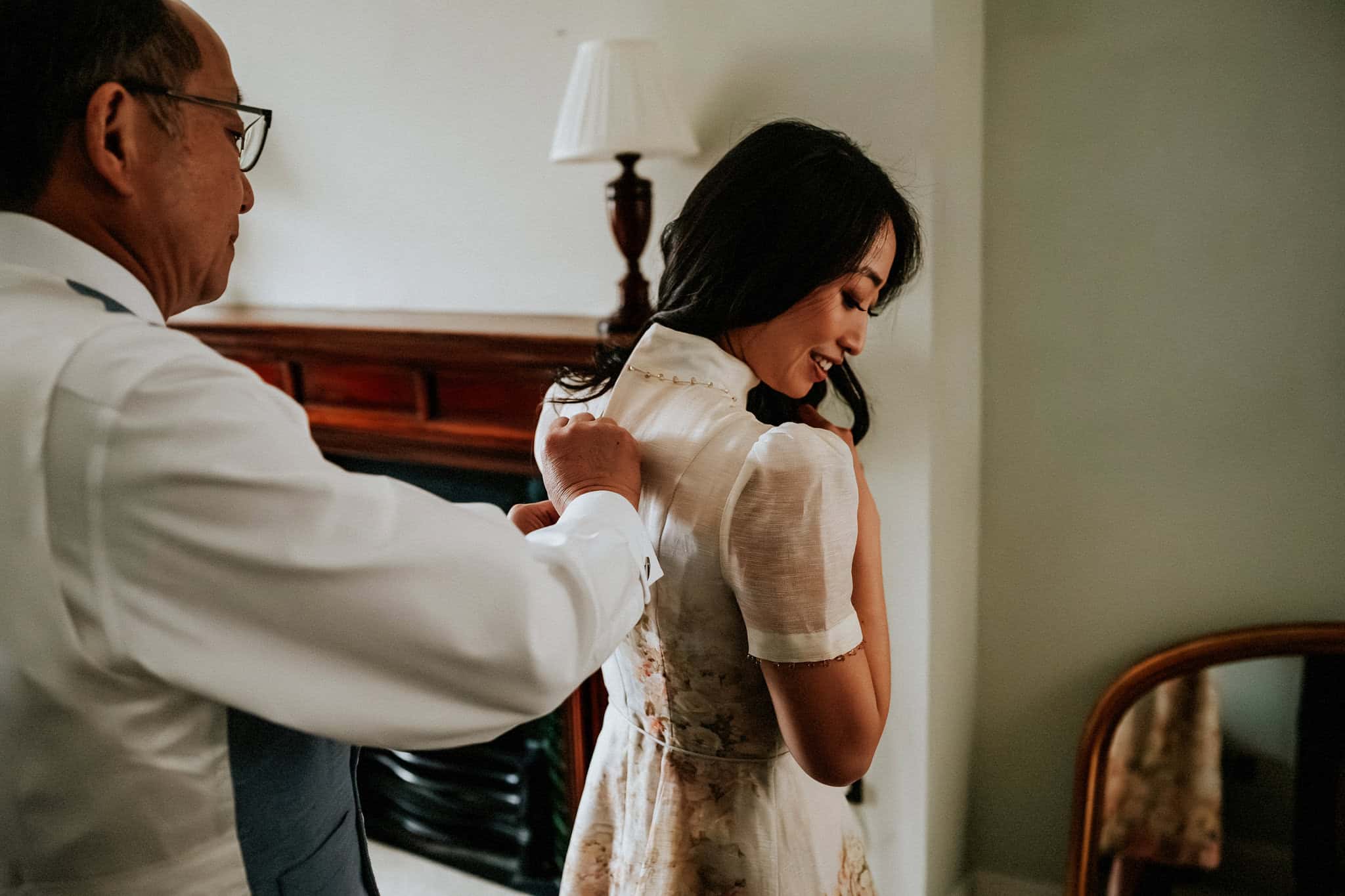 A London wedding in Chelsea Old Town Hall and Cavalry & Guards Club by UK wedding photographer Andy Turner