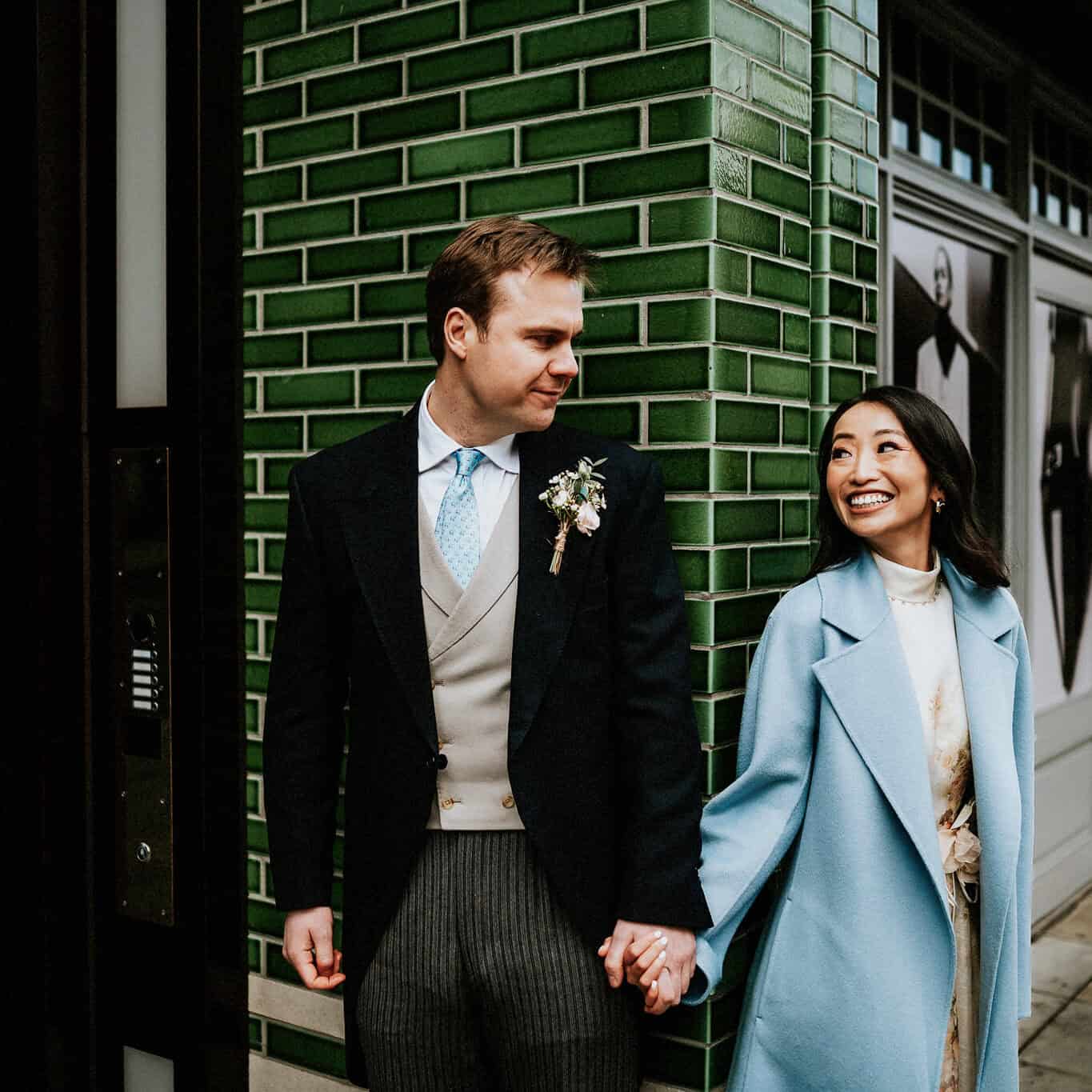 A London wedding in Chelsea Old Town Hall and Cavalry & Guards Club by UK wedding photographer Andy Turner