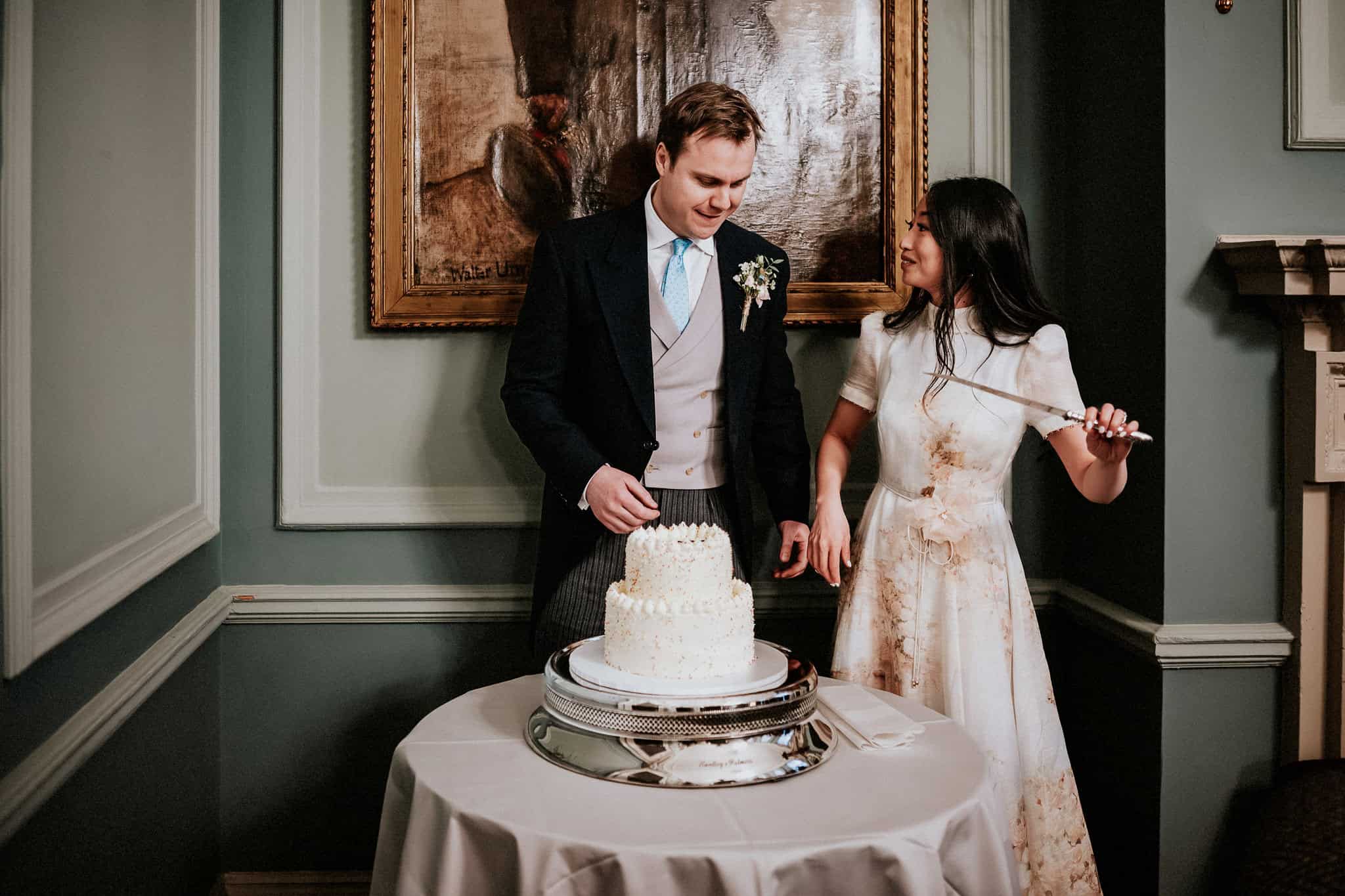 A London wedding in Chelsea Old Town Hall and Cavalry & Guards Club by UK wedding photographer Andy Turner