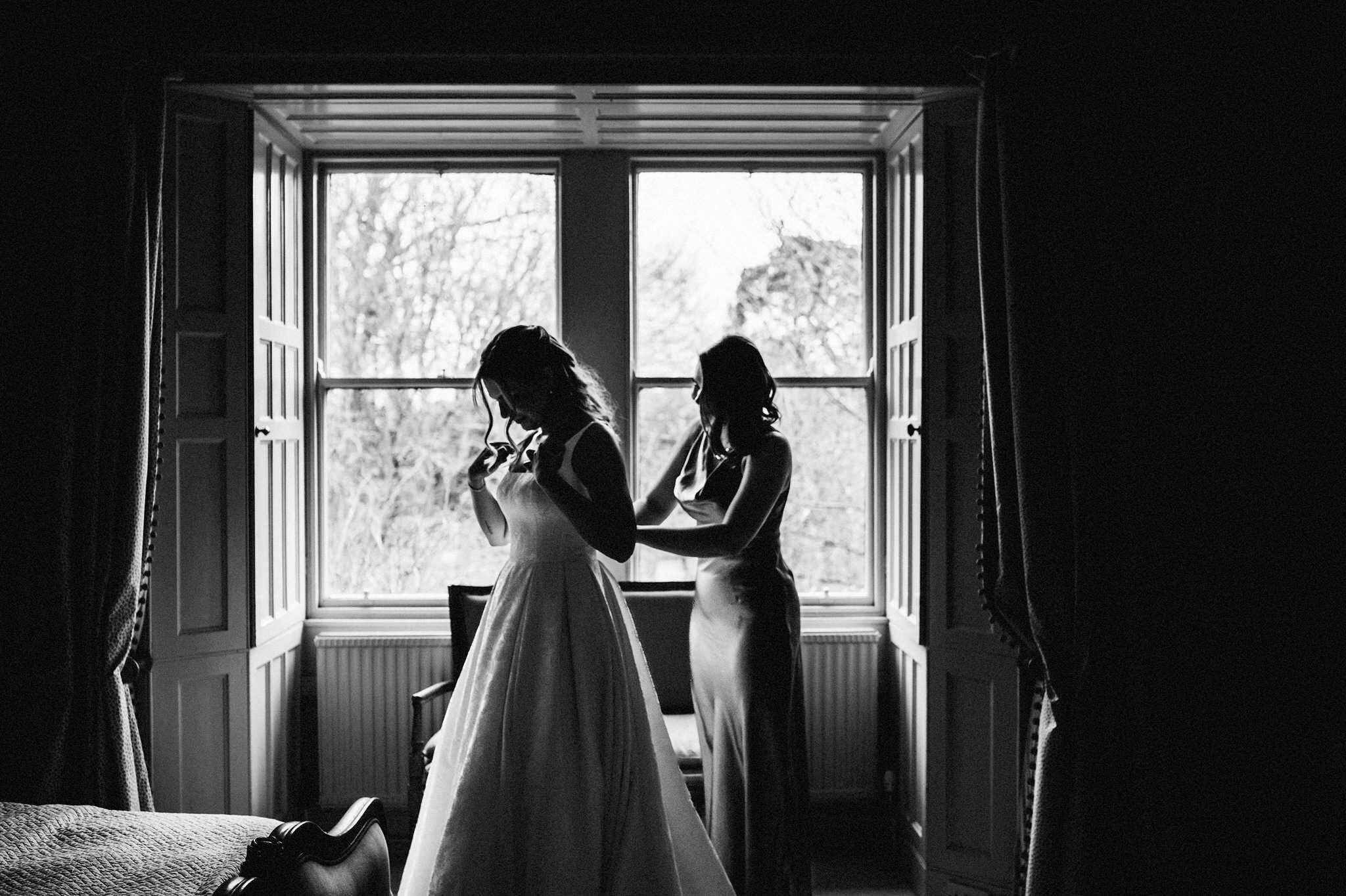Hybrid wedding photography and videography